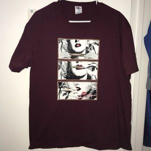 Marilyn Monroe Rolling Blunt T-Shirt